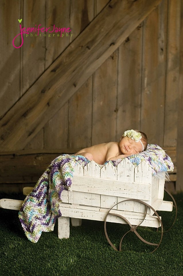 Petite Small Flowers in Lime Green, Vintage Rose Pink, Off white, Lavender Purple or Coral, on skinny elastic. Newborn to Adult