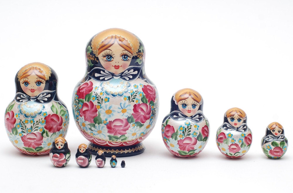 10 Authentic Russian  Nesting dolls Matryoshka, free shipping