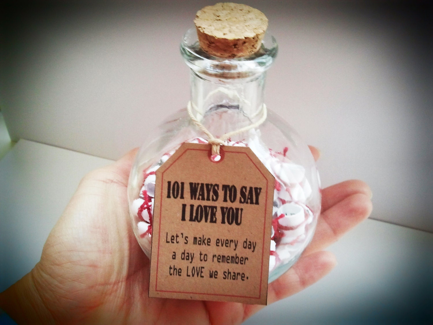 Buy cute gifts for your boyfriend - Anniversary Gifts, Gift of Love. "101 Ways to say I Love You " Unique &amp; Cute Gift for boyfriend, girlfriend, husband,wife...