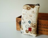 Iphone 5 Case /Sleeve / padded zipper pounch with 2 interior pocket