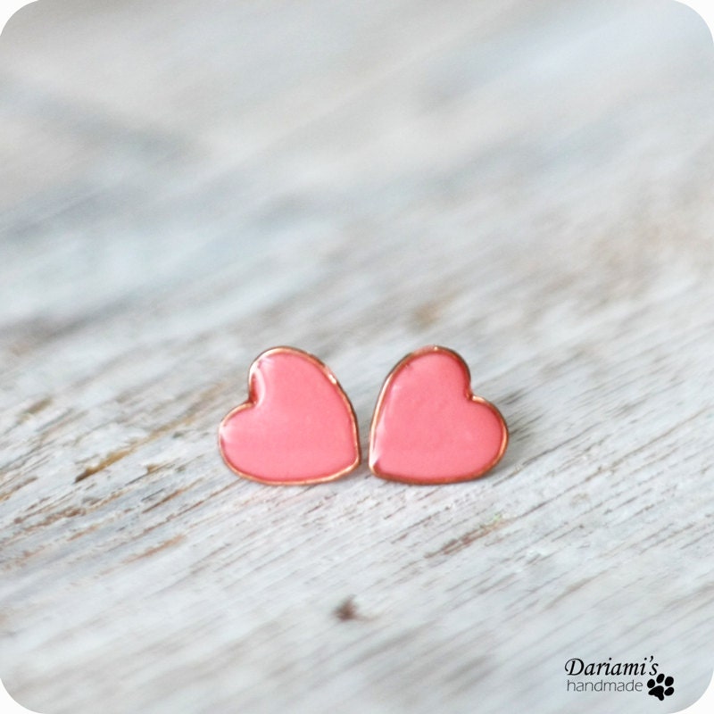 Post earrings - Coral hearts
