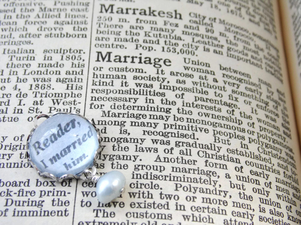 Wedding Bouquet Garter Blue Silver Charm Jane Eyre Quote - I MARRIED HIM - Something Blue Literary Freshwater Pearl Vintage Wedding Gift UK