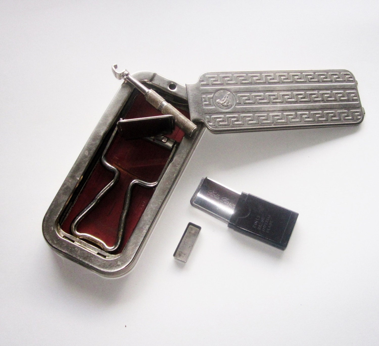 Vintage Rolls Razor circa 1940s Collectible