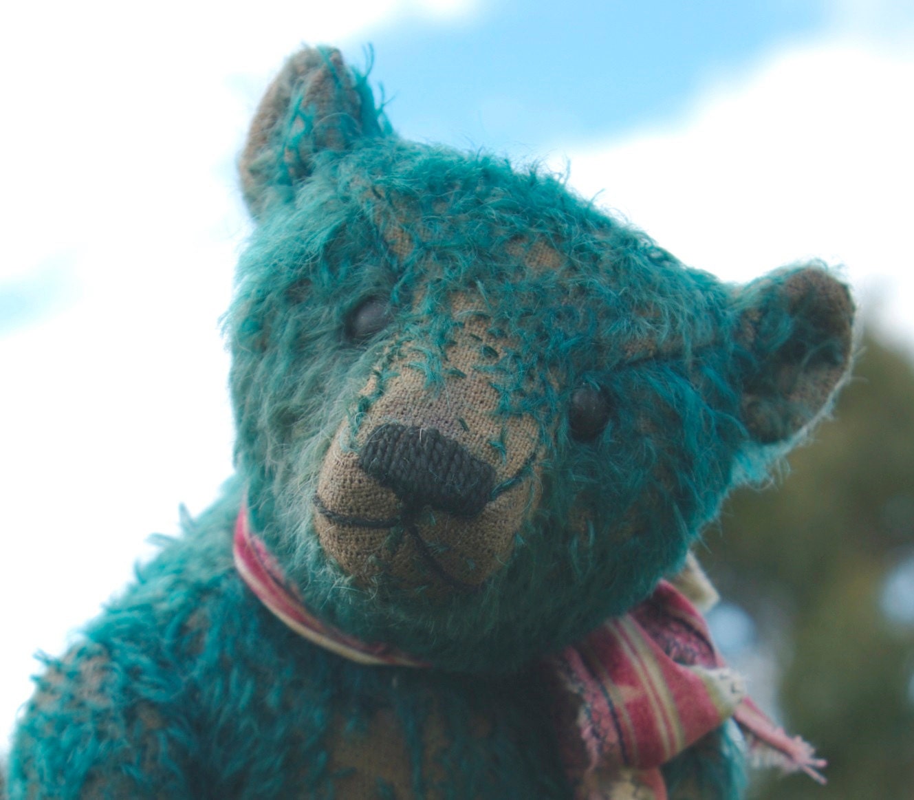 Hampton Bears Bloo 10 1/2" vintage Style Artist Bear