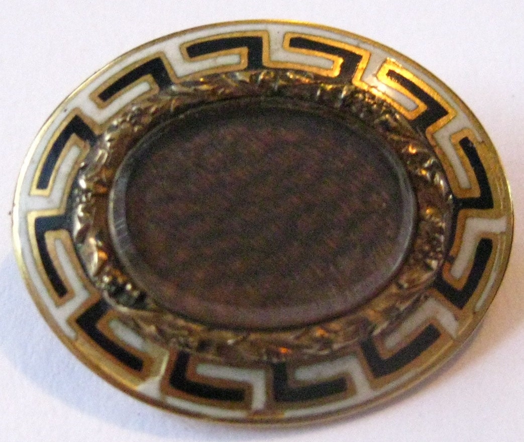 Reduced  Vintage Enameled on 14k Gold  Mourning Hair Brooch