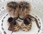 Baby booties, high leg handknit booties, furry trim, pram shoes, brown, Mary Jane shoes, baby shower