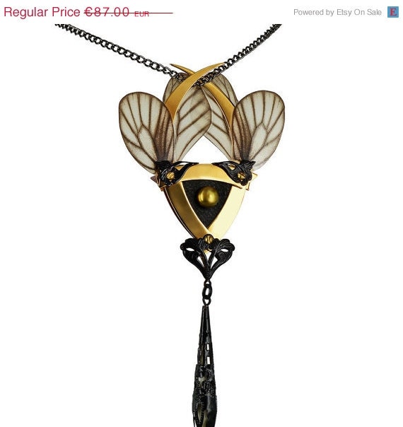 Spring Sale - 10 % OFF - Neo Victorian Steampunk - Femme Fatale Jewelry - Dark Fairy Necklace - 24K Gold Plated Blades - Real Butterfly Win
