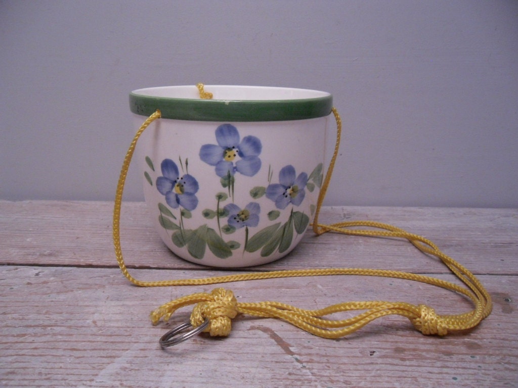 hanging ceramic flower pot / hand painted / succulent planter