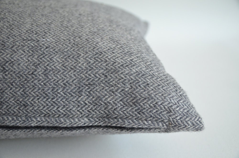 Sukan / SOFT Gray Wool  Pillow Cover, Decorative Pillow, Throw Pillow Covers, Accent Pillows, Gray Lumbar Pillow