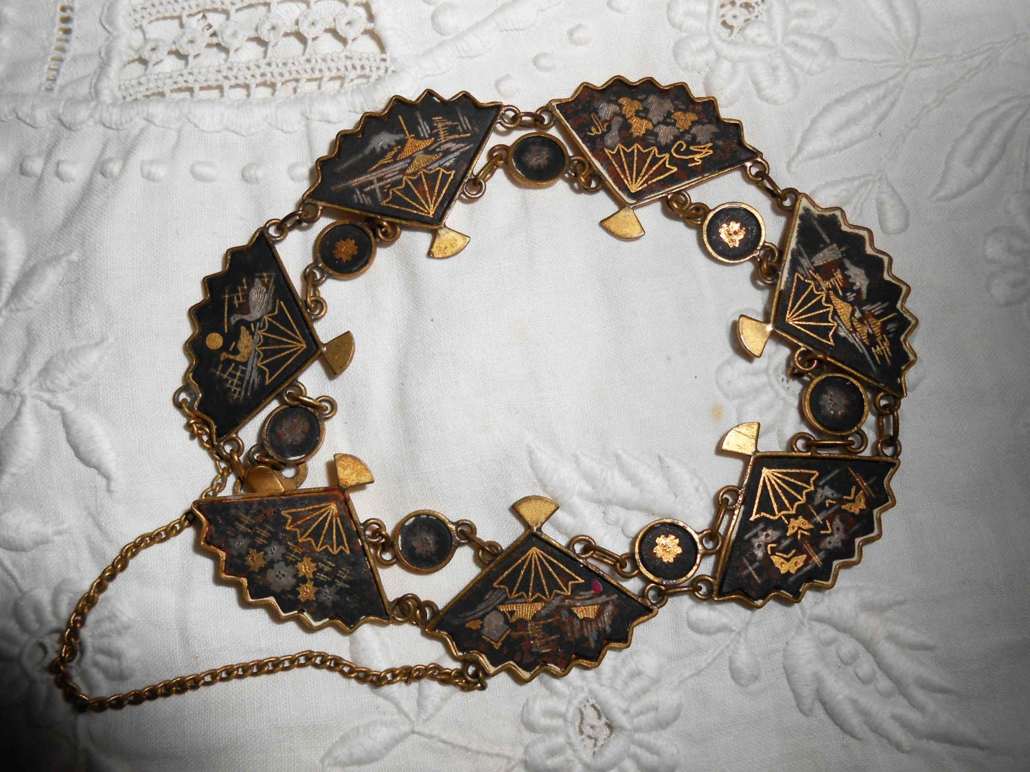 SALE Damascene Etched Reverse Design Fan Bracelet from Amita Japan