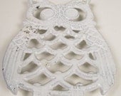 Cute White Cast Iron Owl Trivet