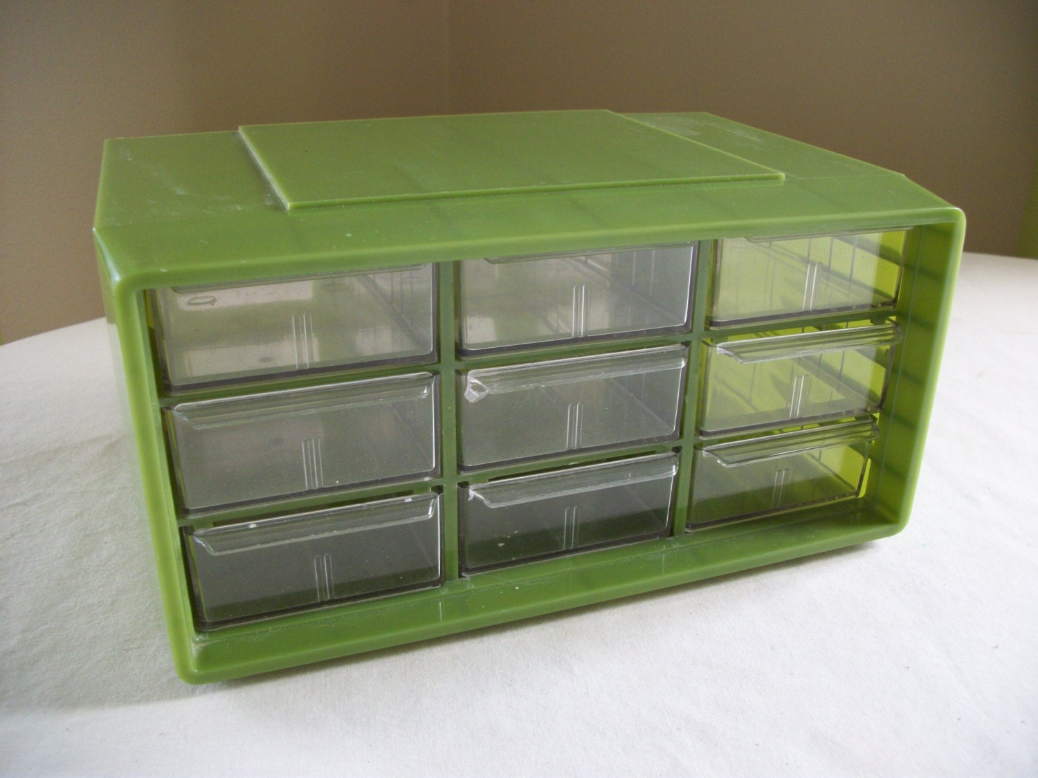 Retro Green Plastic Organizer
