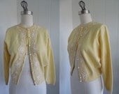 1950s Vintage Frances Lesley for I. Magnin Sweet Yellow Sweater with Cream Flower Applique