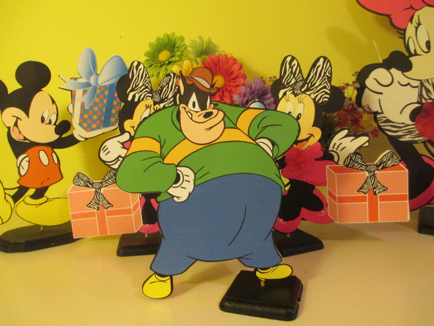 ONE FOOT CENTERPIECE