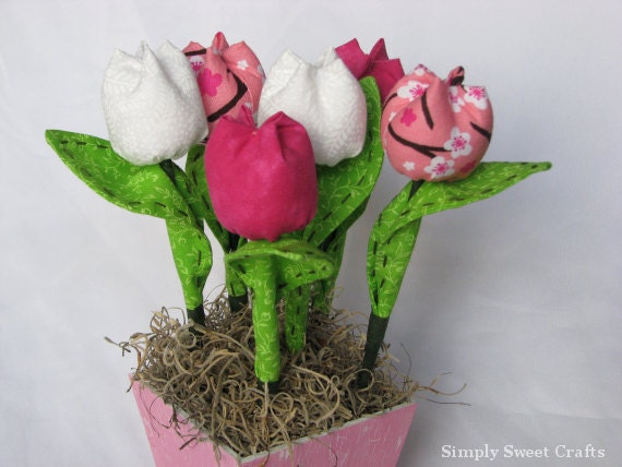 Fabric Flower Bouquet- Fabric Tulips- Pink and white tulips- Flower Arrangement- Fabric flower Centerpiece.