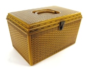 Vintage Basket Weave Plastic Treasure Sewing Case with Metal Latch