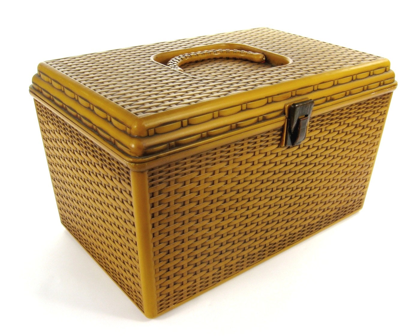 Vintage Basket Weave Plastic Treasure Sewing Case with Metal Latch