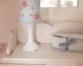 Table lamp (non working) - 1/12 dolls house dollhouse miniature