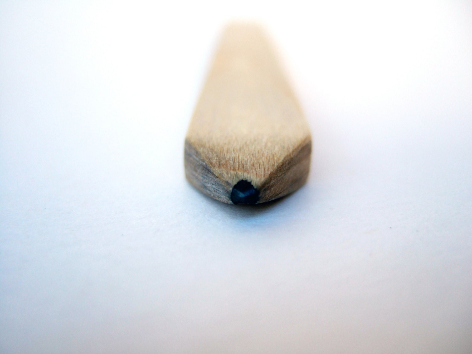 the modern carpenter pencil. maple wood. set of 3.