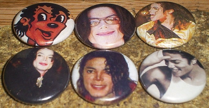 6 MICHAEL JACKSON King of Pop one inch pin back buttons badge set