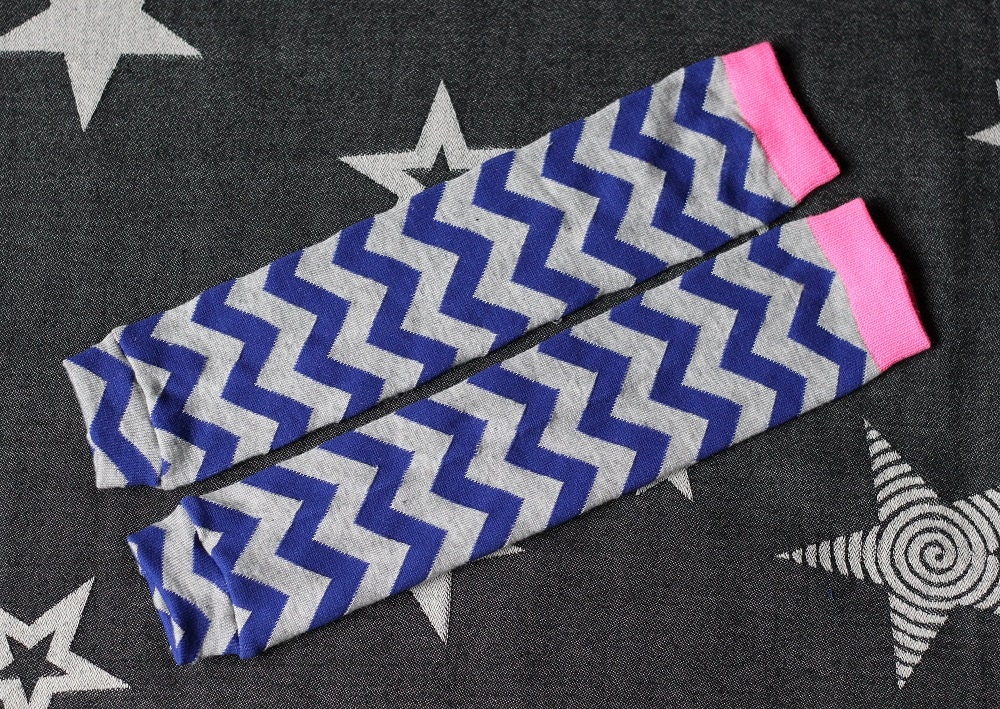 Baby Leg Warmers Blue and Grey Chevron Zig-Zag, baby legs, baby girl leggings, baby shower gift, arm warmers