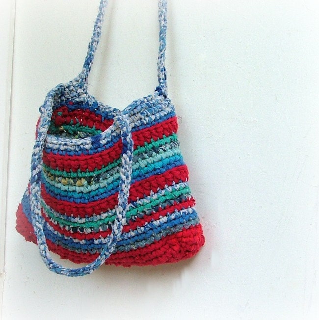 XL Rag crochet bag - opposites attract - fabulous red and blue fabric yarns