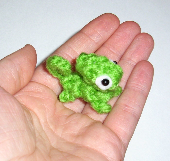 Micro Mini Green Chameleon Plushie