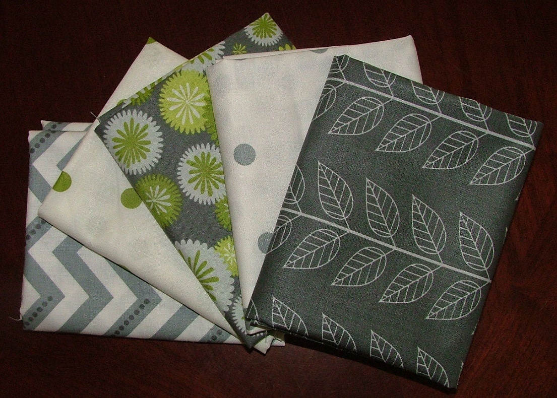 Fat Quarter Bundle of Simply Color in Grey & Green by V and Co for Moda