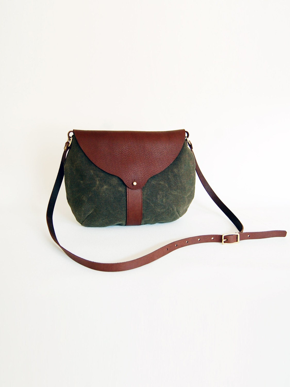 The Taplin Purse in Cove Green Waxed Canvas with Bright Terra Cotta Lining