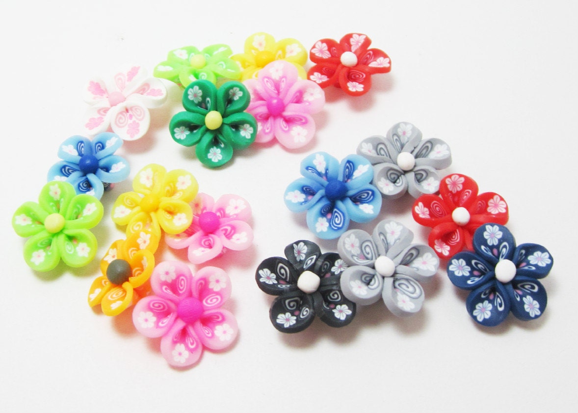 18 Large Clay Flower Hawaiian Beads Destash Lot Multi Colors 4214 - WhispySnowAngel