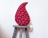 Raindrop shaped pillow - Linen & cotton drop pillow