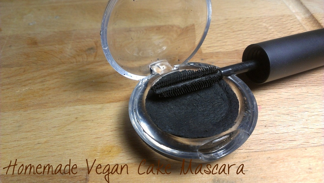 DIY Cake Mascara Kits with Easy to Follow Recipe
