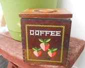 Wooden Strawberry Coffee Container