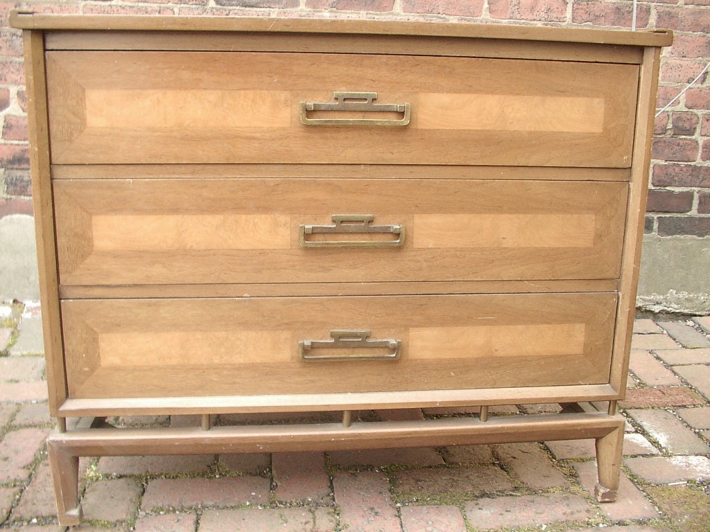 Vintage 1950's Mid Century Modern drawers, White Furniture Co., Antique bedroom furniture, 3 drawers, Pittsburgh,