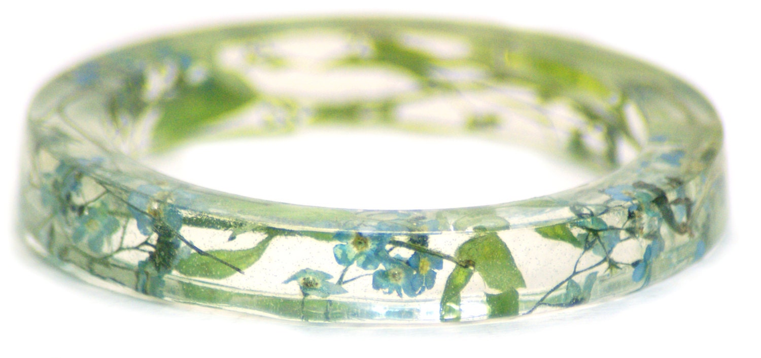 Flower Bracelet- Flower Jewelry- Blue Bracelet- Green Bracelet-Resin Bangle- Jewelry made with Real Flowers-Forget me not Flowers