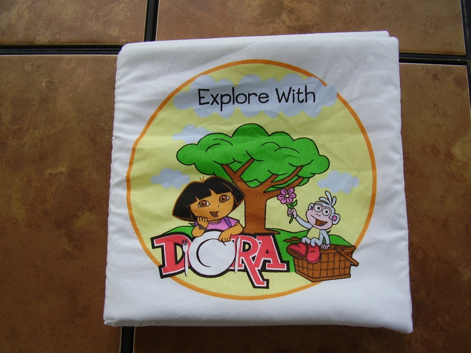 Explore With Dora Boots English Spanish Soft Fabric Baby Toddler Story Book
