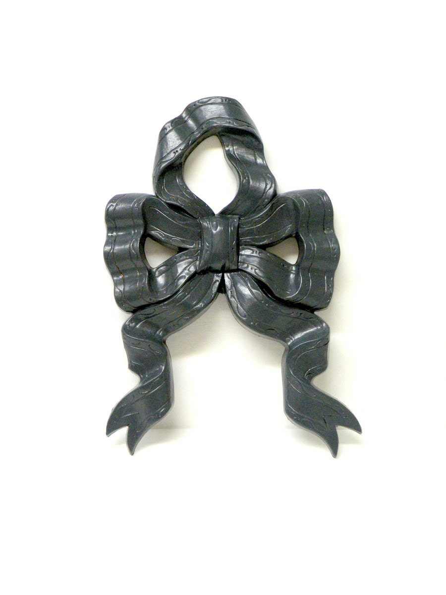 Bow Ribbon, Color Trends, Gray Home Decor, Country Wall Hanging