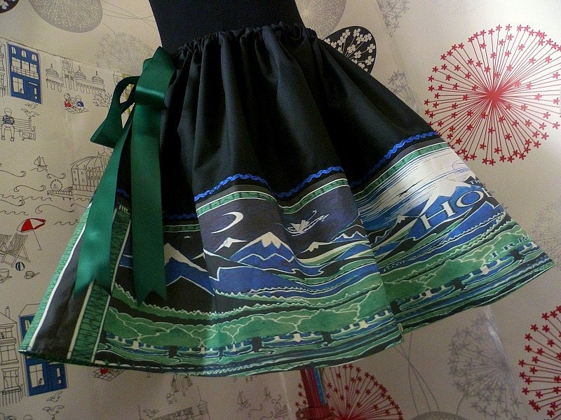 Hobbit, Lord Of The Rings, Hobbit Girl, MIddle Earth Clothes, Geek Skirt, Tolkien, Hobbit Skirt, ROOBYS