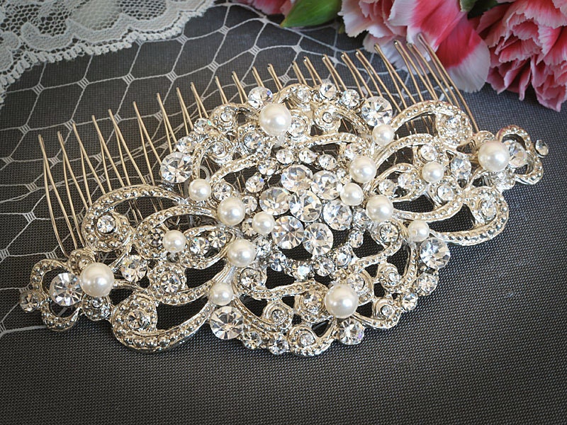 VILANA, Victorian Style Wedding Hair Comb, White or Ivory Bridal Hair Comb, Vintage Wedding Hair Accessories, Rhinestone Bridal Hairpiece