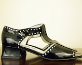 Vtg 90s Black Patent Leather Sandals size 7AA