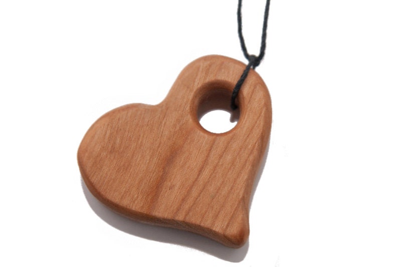 Teething Necklace Nursing Necklace for Mom & Baby - Modern Heart