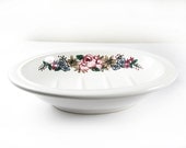 Vintage Shabby Chic Rose Soap Dish / Rose Soap Holder / Trinket Dish - Porte-Savon.