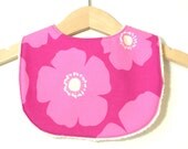 The Drooler - Organic Bib - Pink Flowers