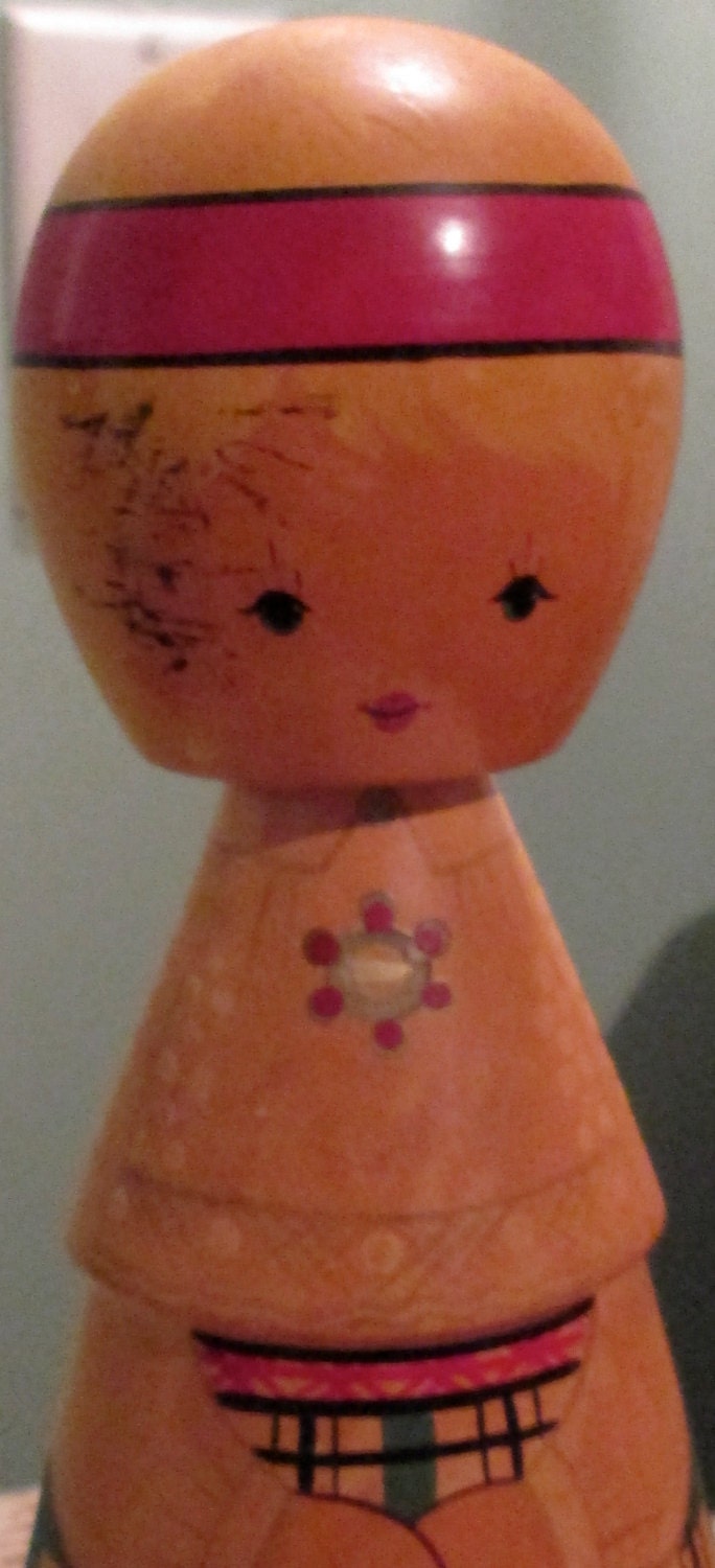 Vintage Wooden Doll / Salvo Russian Doll / Wall Hanging Doll / Hand Painted