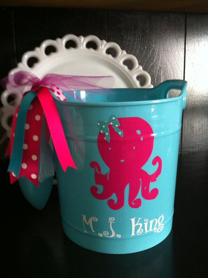 Personalized Sand Bucket With Shovel/Beach/Gift Pail