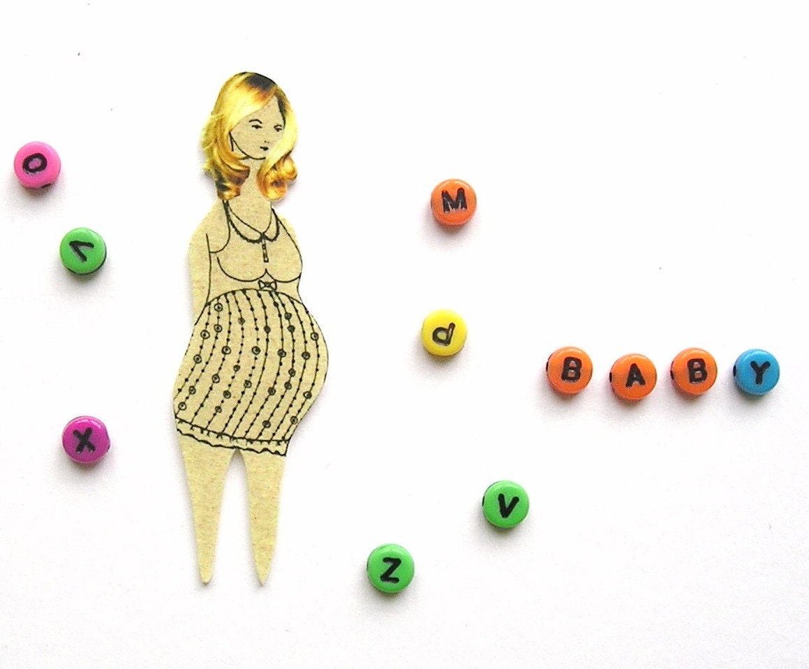 Mini brooch / pregnant doll Malena / small plastic original accessories