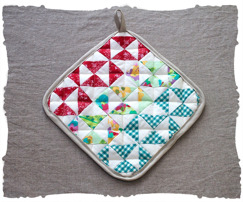 patchwork quilt tutorial kit. (see the movie) floral and blue gingham triangles set, handmade pattern. old school.