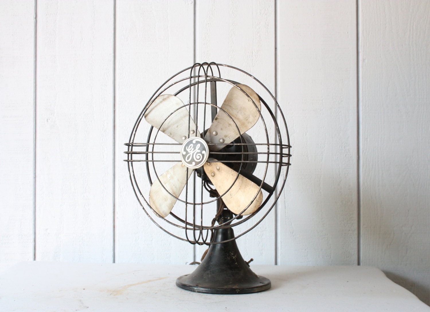 General Electric Fan // Table Top Display