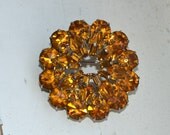 Weiss Gold  Yellow Vintage Pin Brooch Circle up the Rhinestones Dark Orange Citrine color