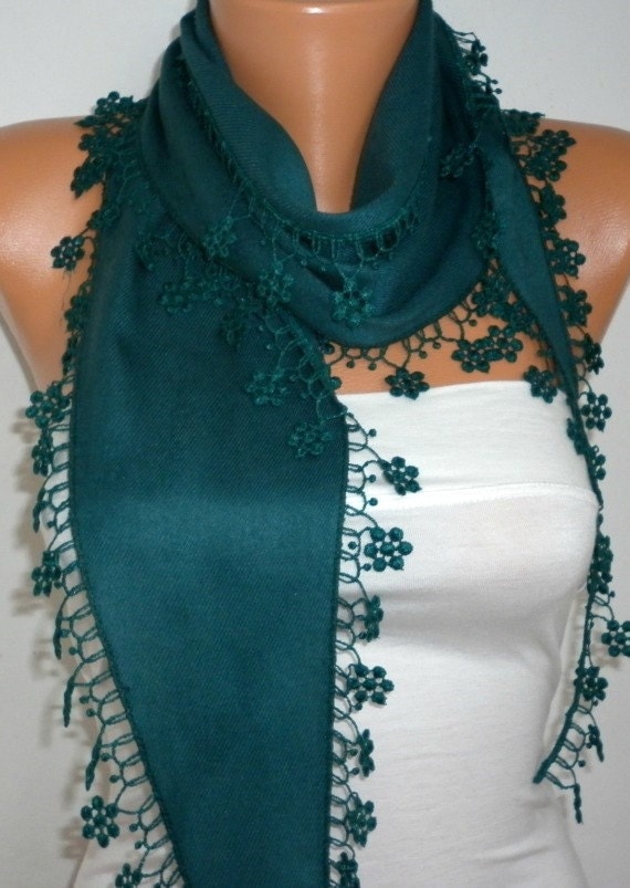 Emerald Green Scarf  -  Pashmina Scarf  -  Cowl Scarf  with Lace Edge - fatwoman